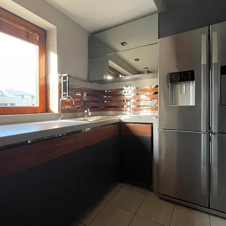 Location With Parking By He-ra Apartment *