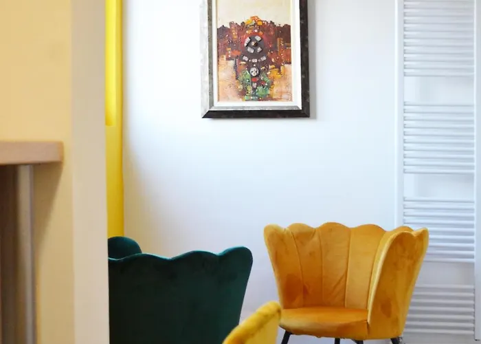 Location With Parking By He-ra Apartament Skopje