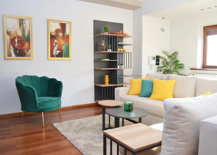 Location With Parking By He-ra *